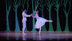 modern dance performance 2007